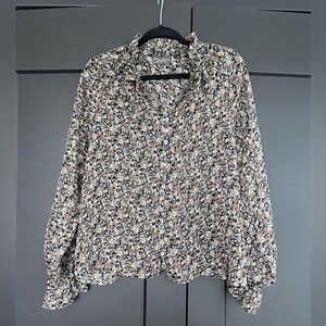 Floral sheer long sleeve